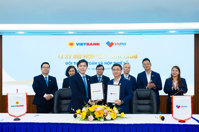 Lễ ký kết hợp tác triển khai bộ giải pháp "Thanh toán và nộp thuế số" toàn diện giữa Vietbank và VNPAY