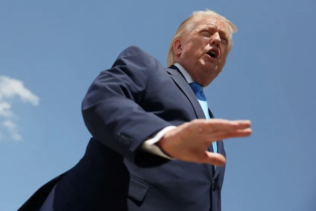 Dầu tăng 5% khi ông Trump nói "không quan tâm" nếu đàm phán với Iran đổ vỡ