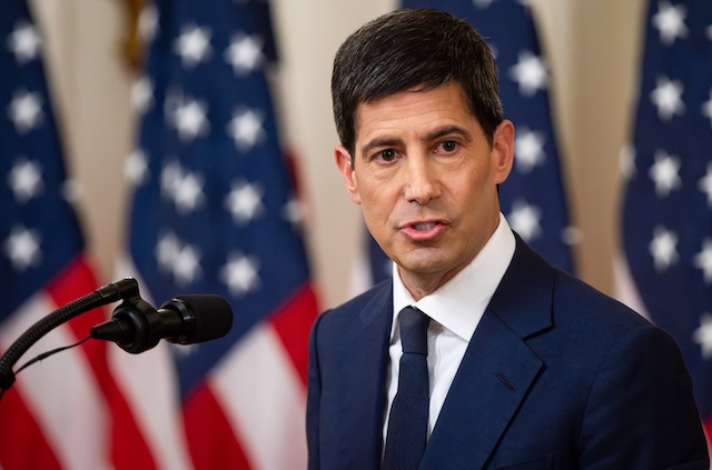 Fed phát tín hiệu nâng lãi suất trong cuộc họp đầu tiên của Chủ tịch Kevin Warsh
