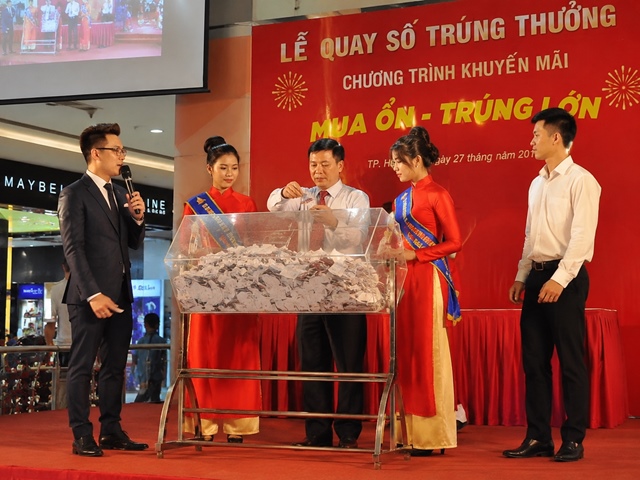 Chương trình trúng thưởng may rủi từ nay phải có khách hàng chứng kiến