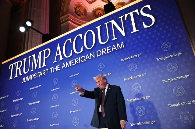 Ông Trump cấp 1,000 USD cho mỗi trẻ sơ sinh Mỹ để đầu tư chứng khoán