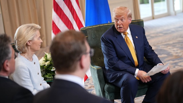 Ông Trump dọa áp thuế mạnh tay với EU