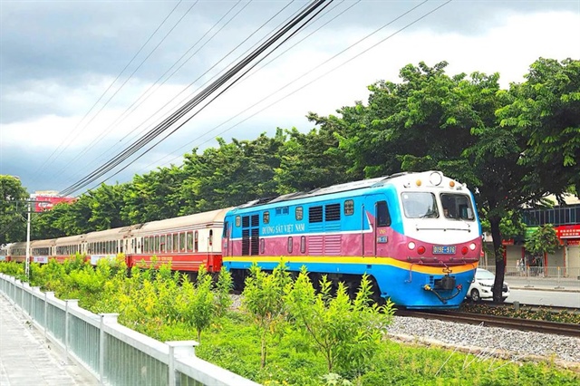 Ngừng chạy nhiều chuyến tàu do mưa lũ đến ngày 19/9