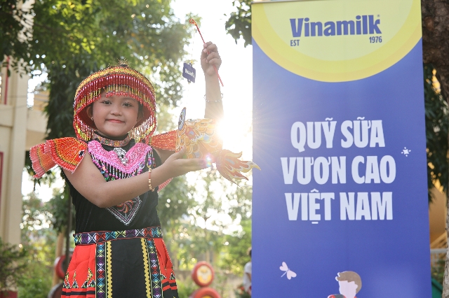 Gần 300,000 sản phẩm dinh dưỡng Vinamilk cùng trẻ em cả nước đón Trung thu