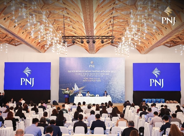 Phép thử với cổ đông tại PNJ