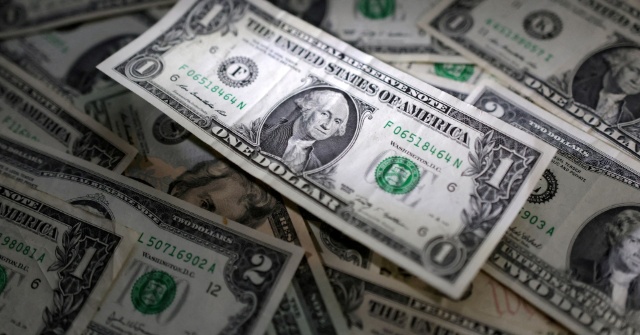 Đồng USD duy trì gần đỉnh 18 tháng