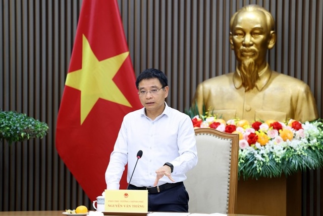 Phó Thủ tướng Nguyễn Văn Thắng yêu cầu các ngân hàng giảm lãi suất cho vay từ 1.5-2%